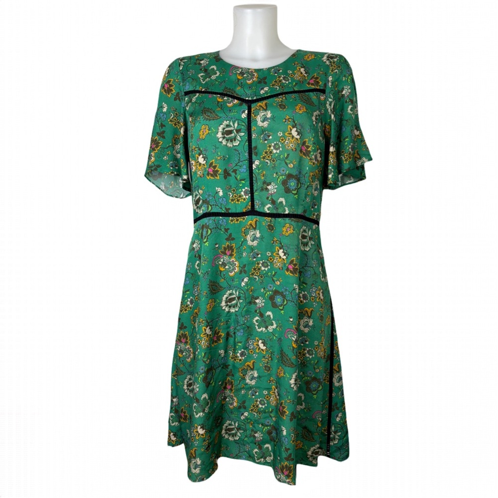SET made in Europe Flirty Green Floral Short Dress